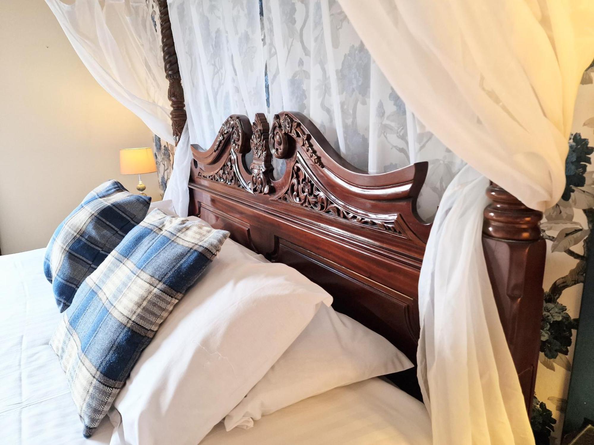 Kelty Lomond 5 With Private Hot Tub - Fife - Loch Leven - Lomond Hills - Pet Friendlyヴィラ エクステリア 写真